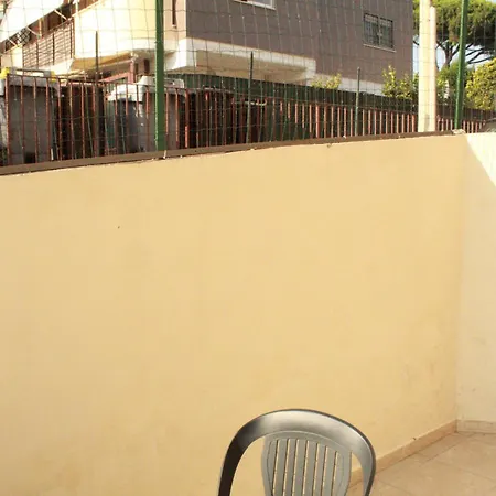 4-minute Walk To The - La Maison De Raissa
